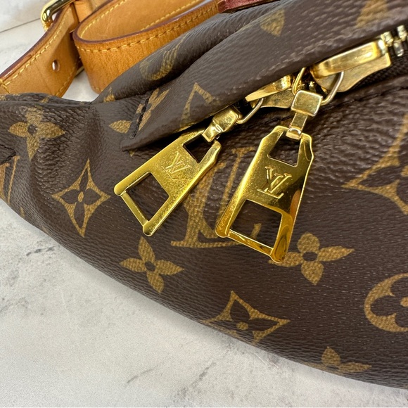 ❌❌ Louis Vuitton Monogram bumbag waist crossbody LV leather bum bag Authentic - Picture 8 of 16